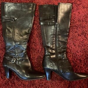 Black boots